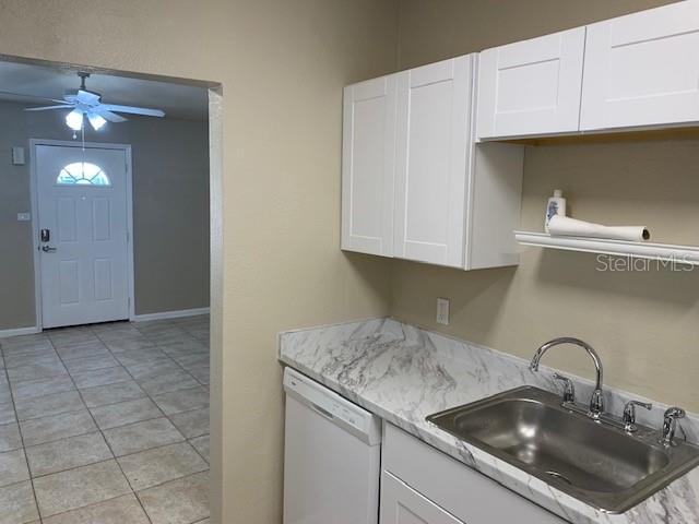 Image 4 of 16 For 3934 Conway Boulevard