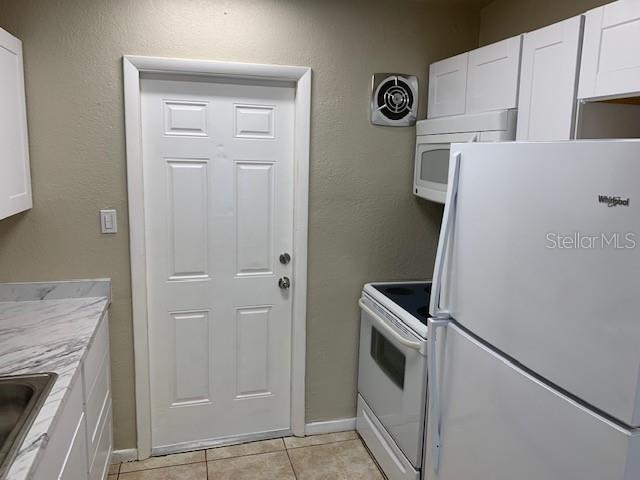 Image 5 of 16 For 3934 Conway Boulevard