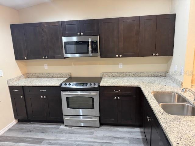 Image 7 of 15 For 13306 Blytheville Avenue