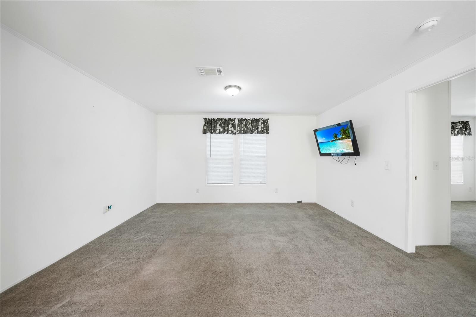 Image 11 of 57 For 1704 Clover Drive