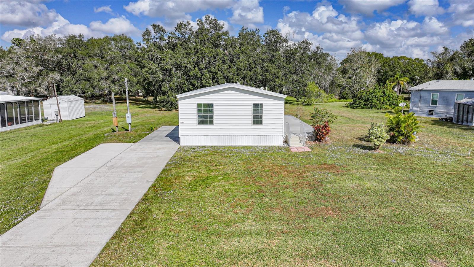 Image 30 of 57 For 1704 Clover Drive