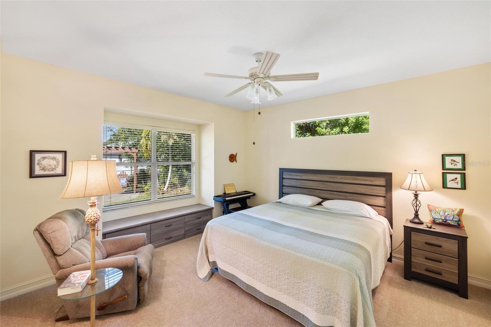 Image 16 of 44 For 1054 Arden Terrace Nw