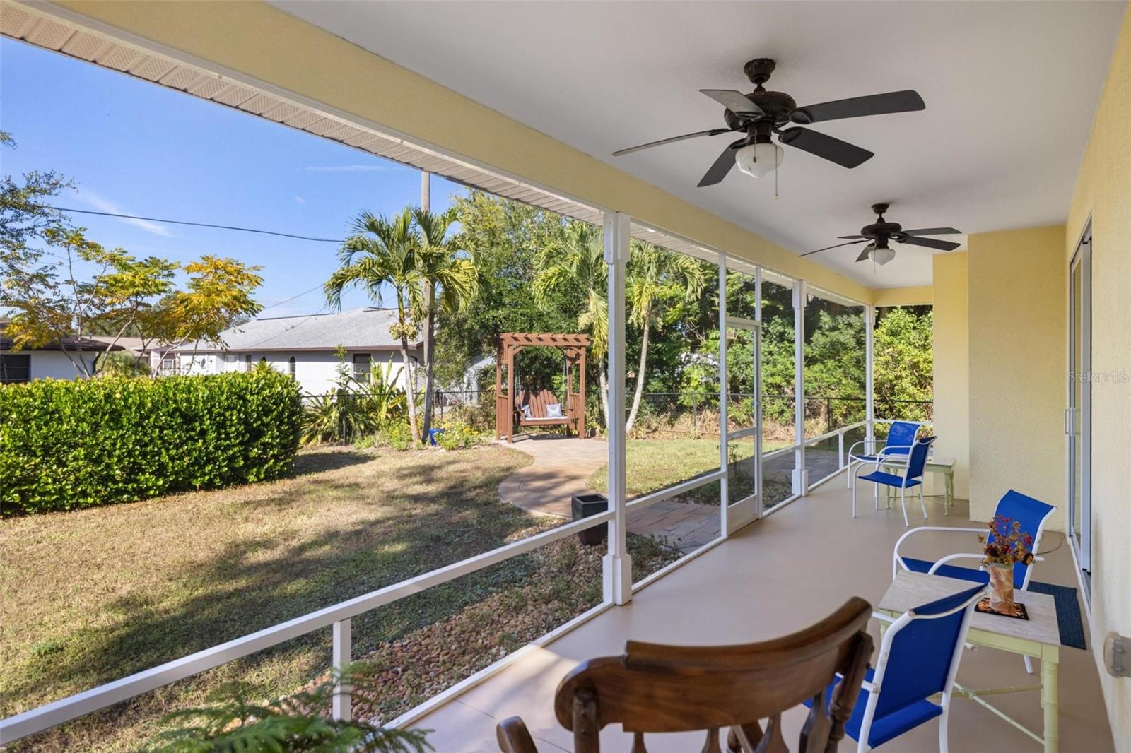 Image 3 of 44 For 1054 Arden Terrace Nw