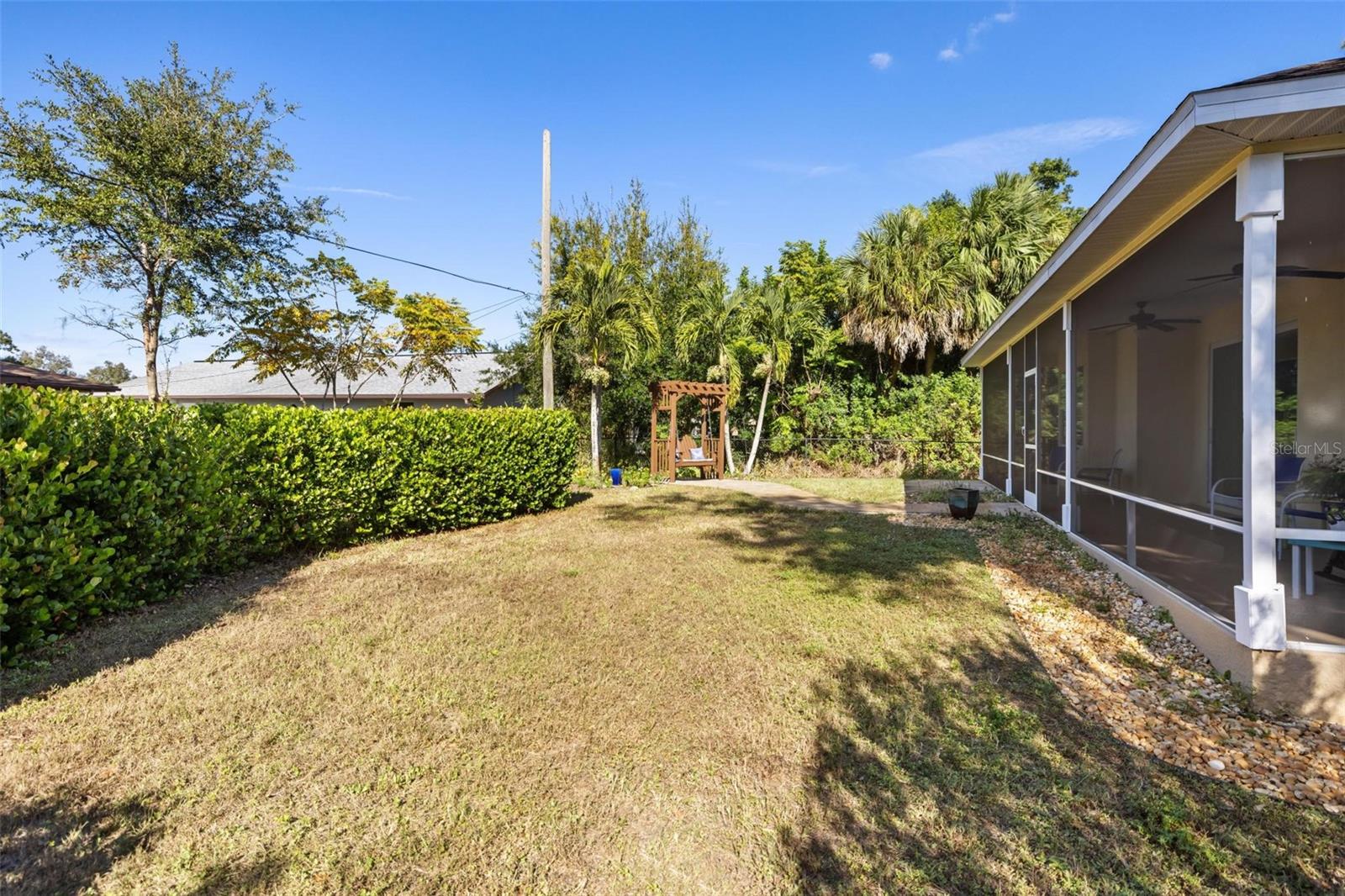 Image 33 of 44 For 1054 Arden Terrace Nw