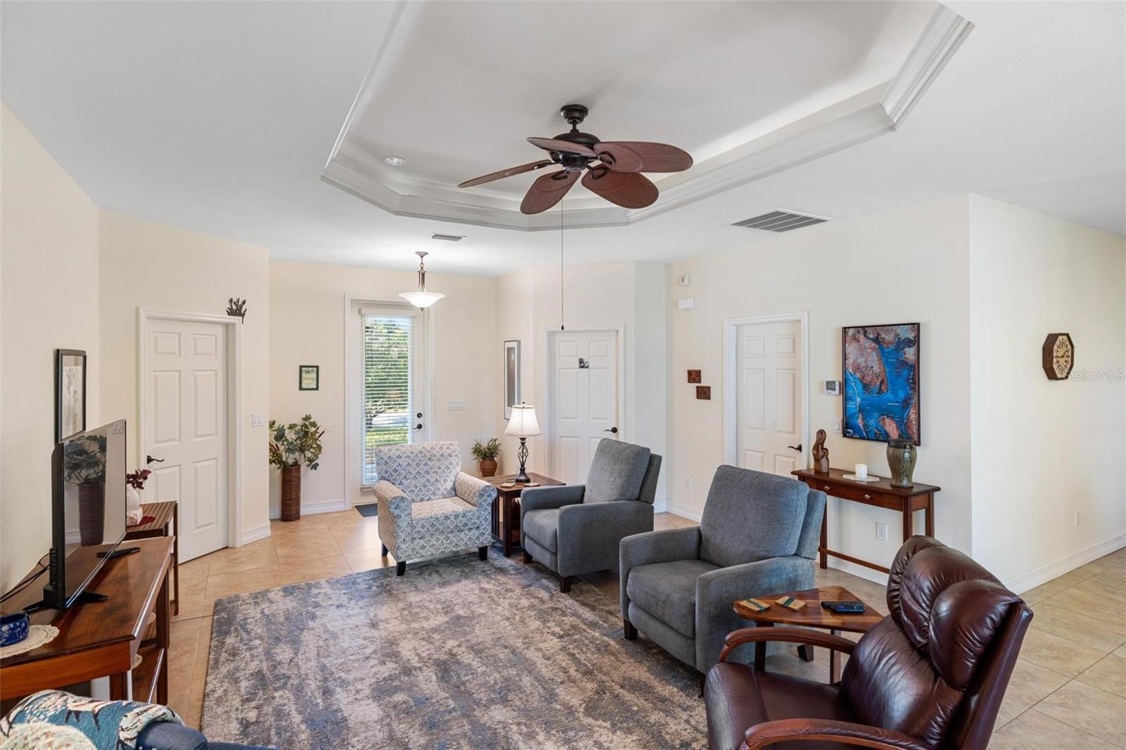 Image 9 of 44 For 1054 Arden Terrace Nw