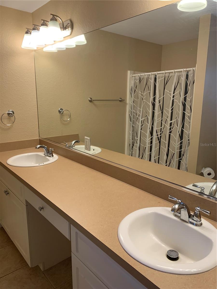 Image 8 of 23 For 1647 Lace Terrace