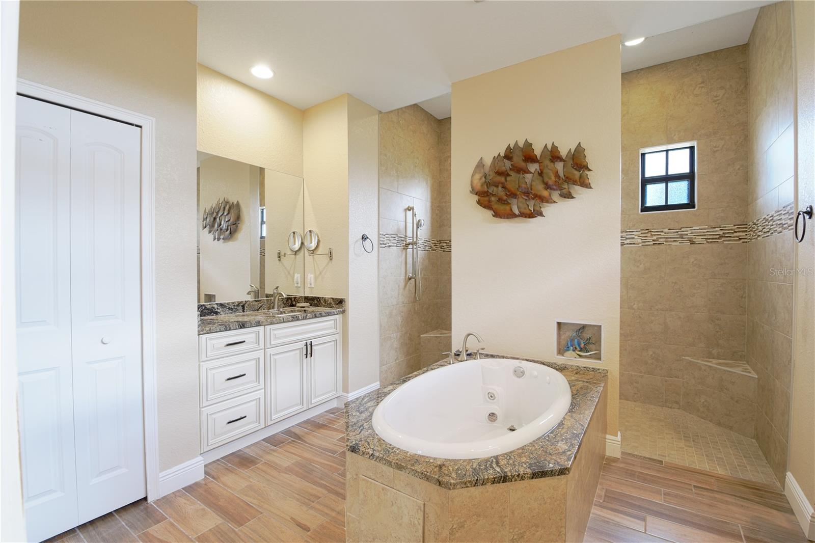 Image 10 of 46 For 2353 Sofia Lane