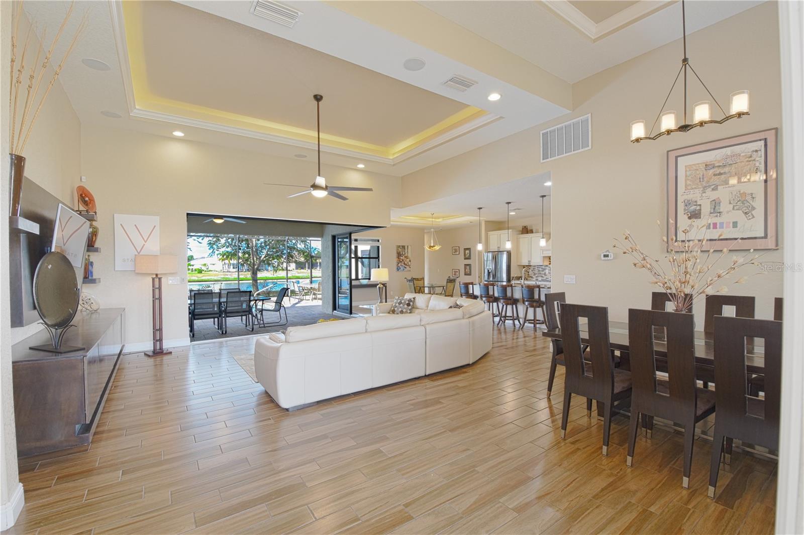 Image 21 of 46 For 2353 Sofia Lane