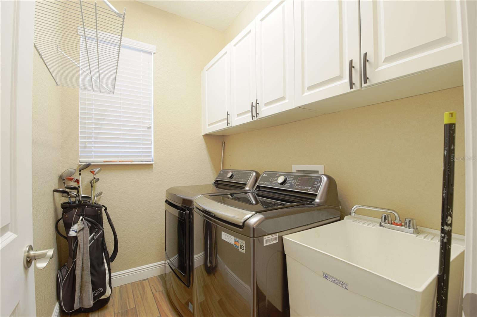 Image 28 of 46 For 2353 Sofia Lane