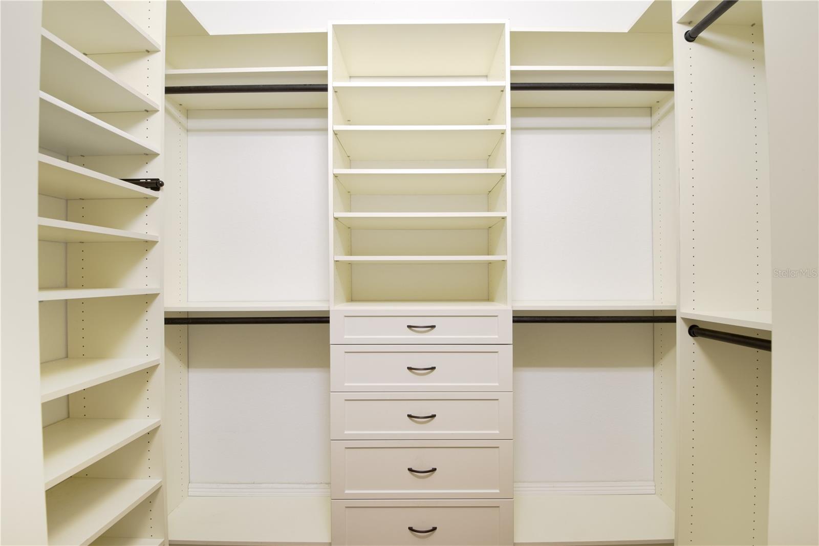 Image 8 of 46 For 2353 Sofia Lane