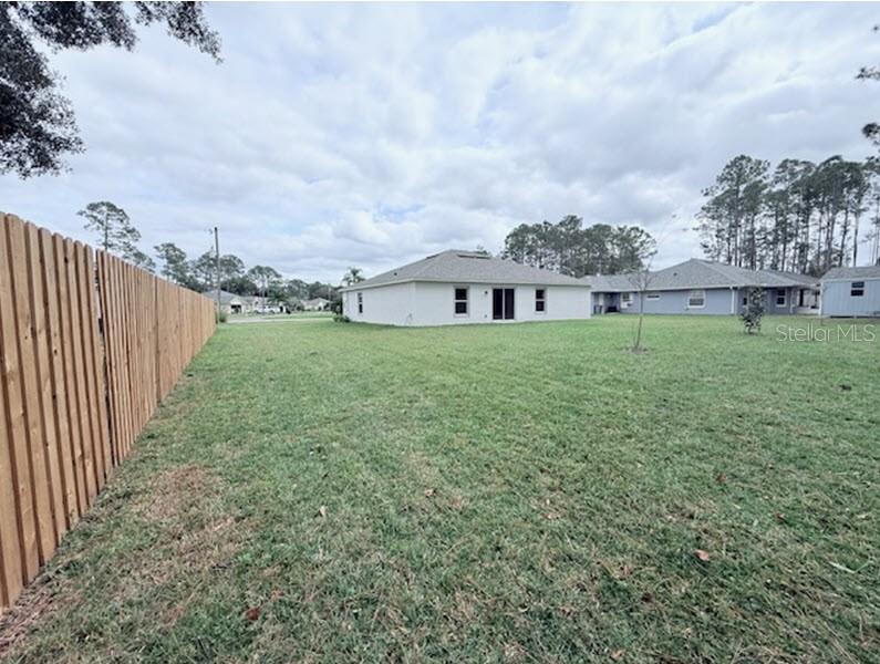 Image 14 of 16 For 10 Ryland Drive