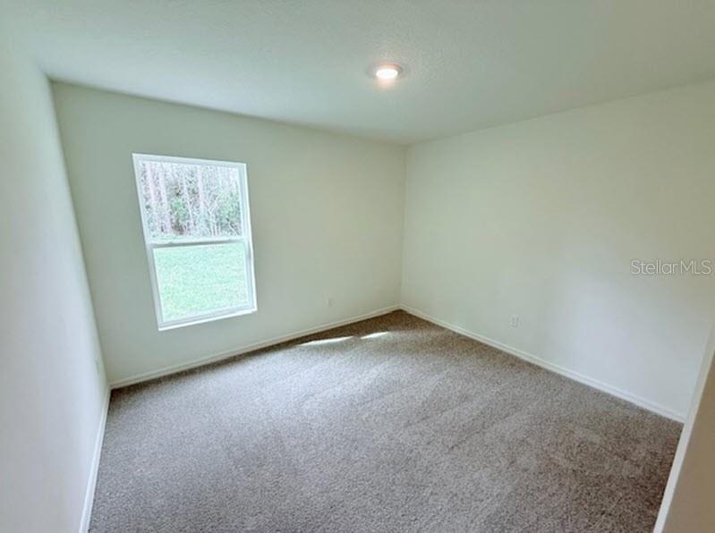 Image 7 of 16 For 10 Ryland Drive