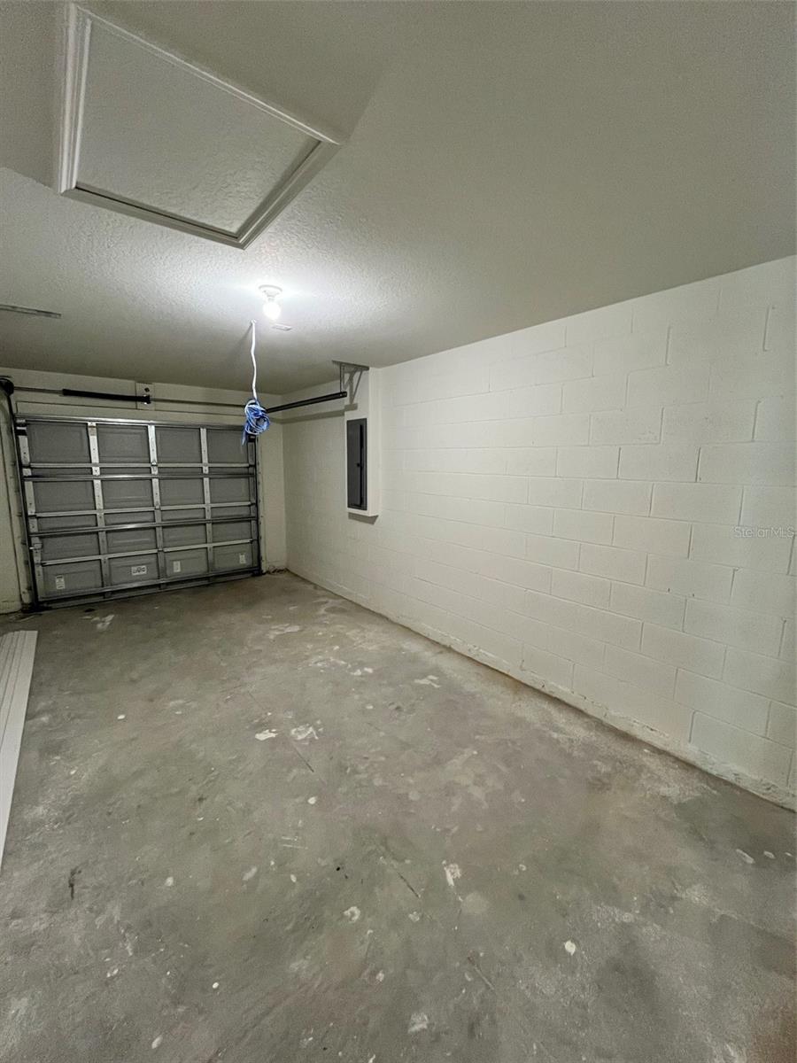 Image 6 of 9 For 10300 Ruth Avenue