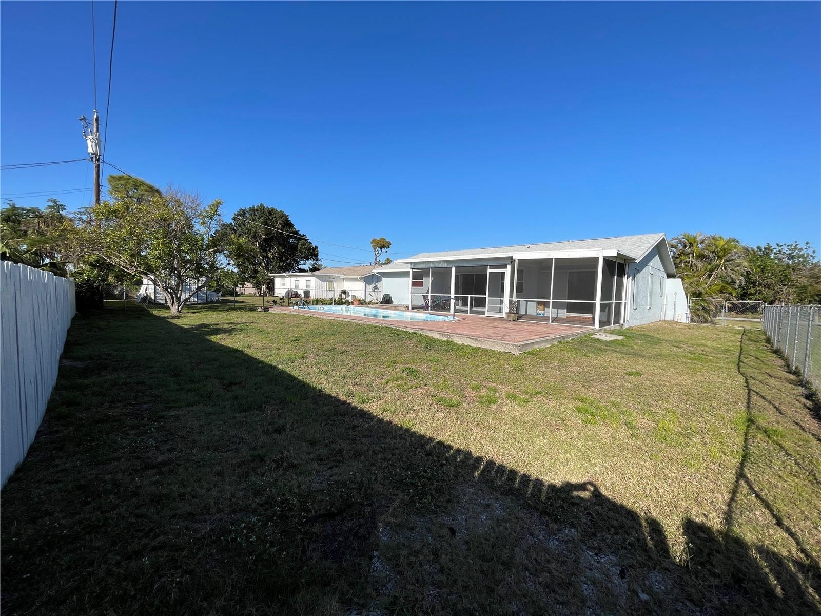 Image 39 of 48 For 234 Shadow Street Nw