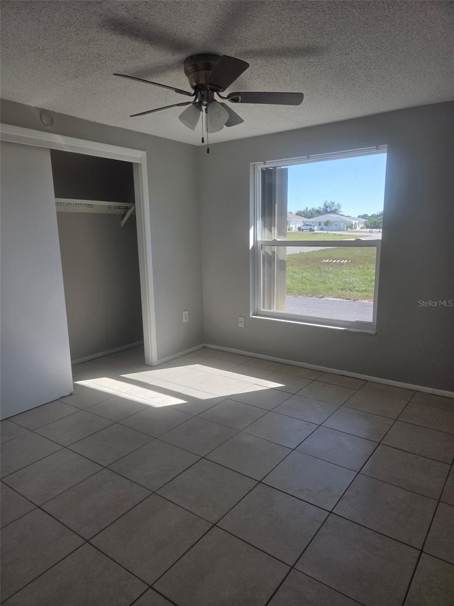 Image 13 of 15 For 197 Boundary Boulevard A