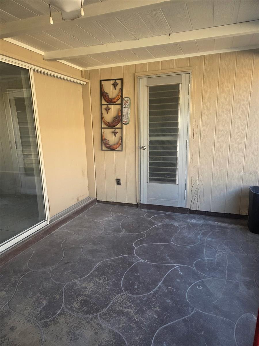 Image 7 of 15 For 197 Boundary Boulevard A