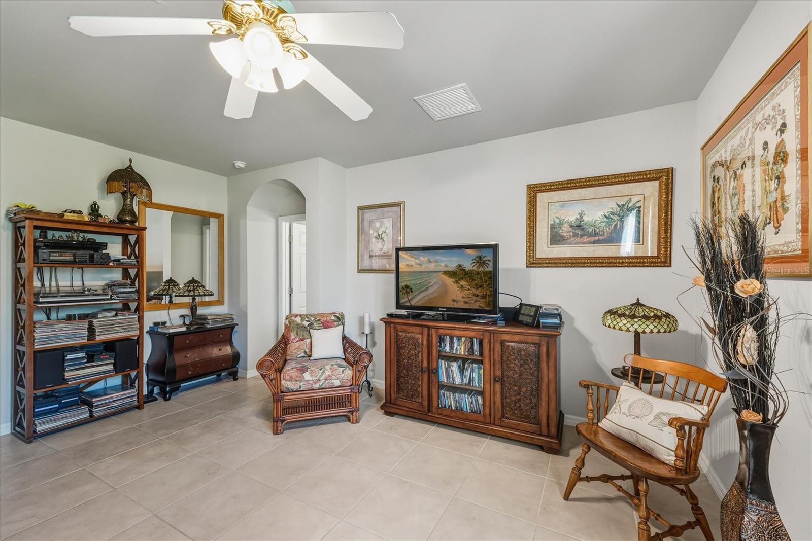 Image 11 of 74 For 25312 Lenox Circle