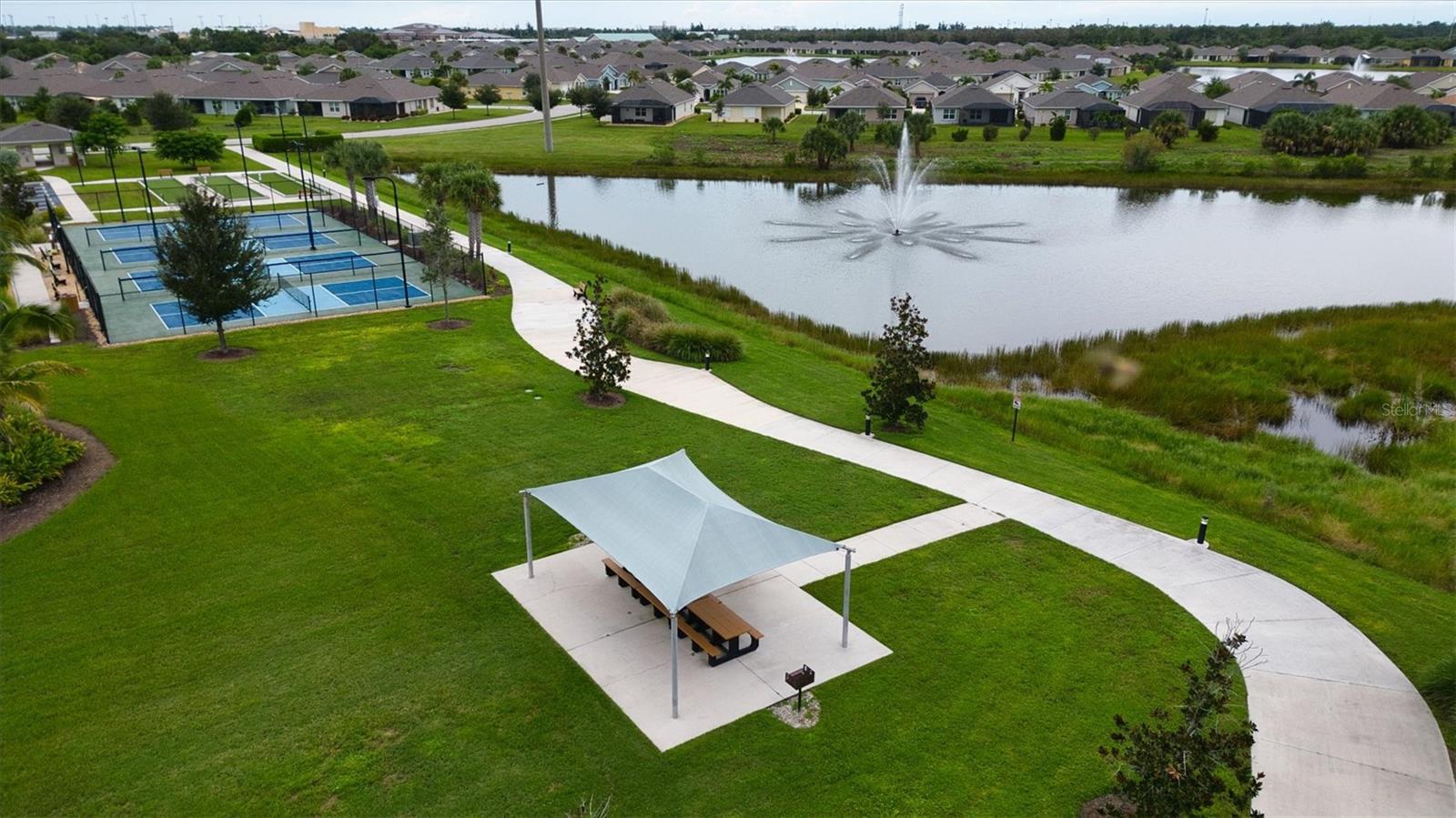 Image 57 of 74 For 25312 Lenox Circle