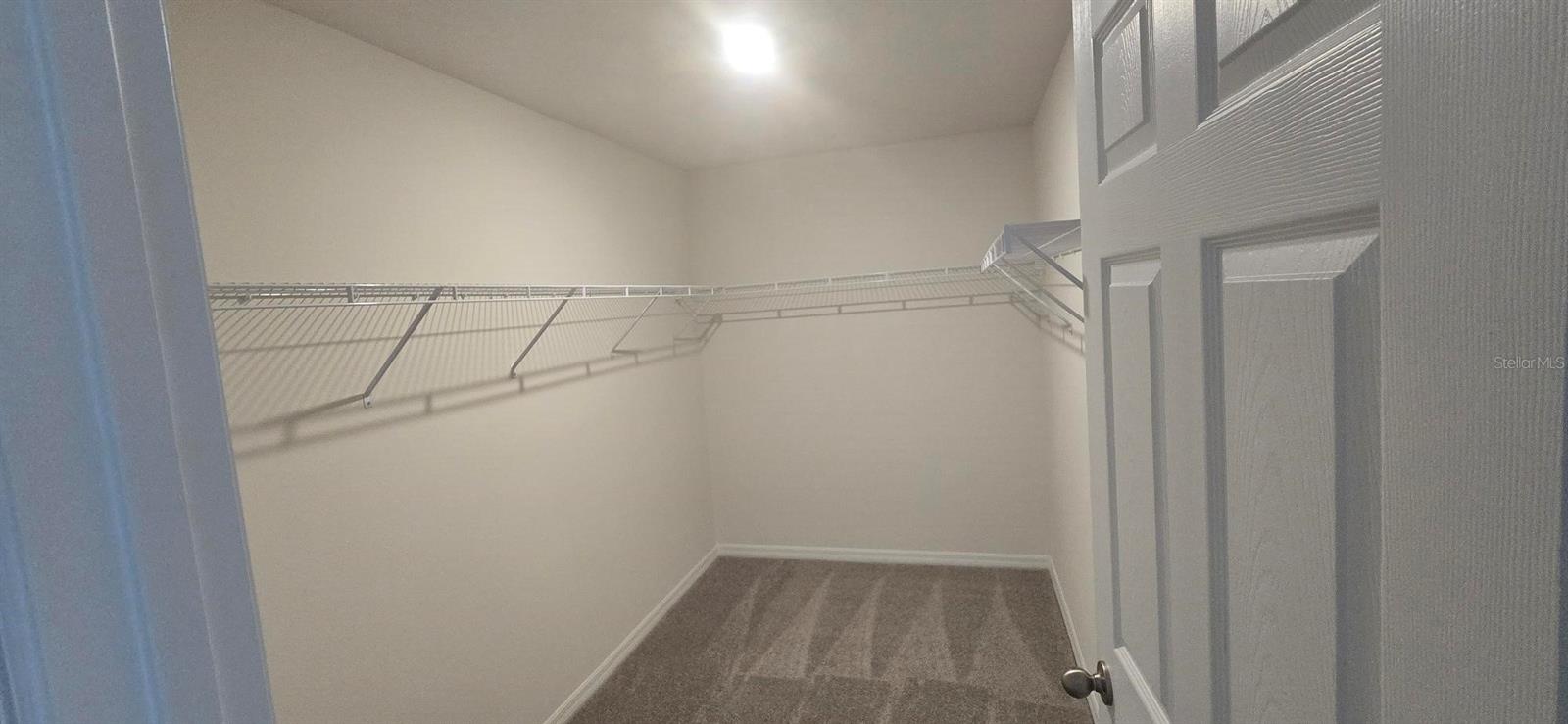 Image 27 of 32 For 328 Elderberry Court