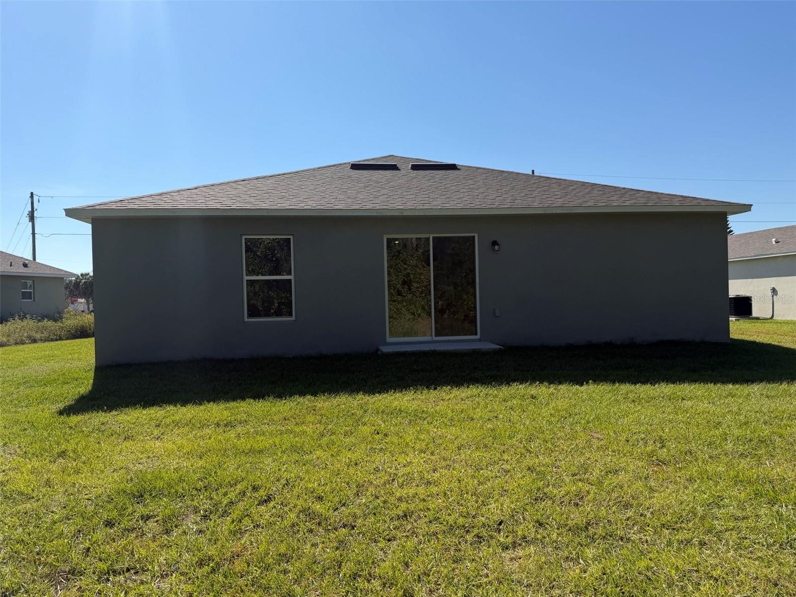 Image 4 of 6 For 904 Hudson Valley Drive