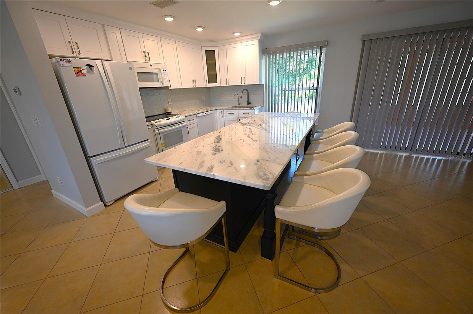 Image 13 of 37 For 12133 Madrid Avenue