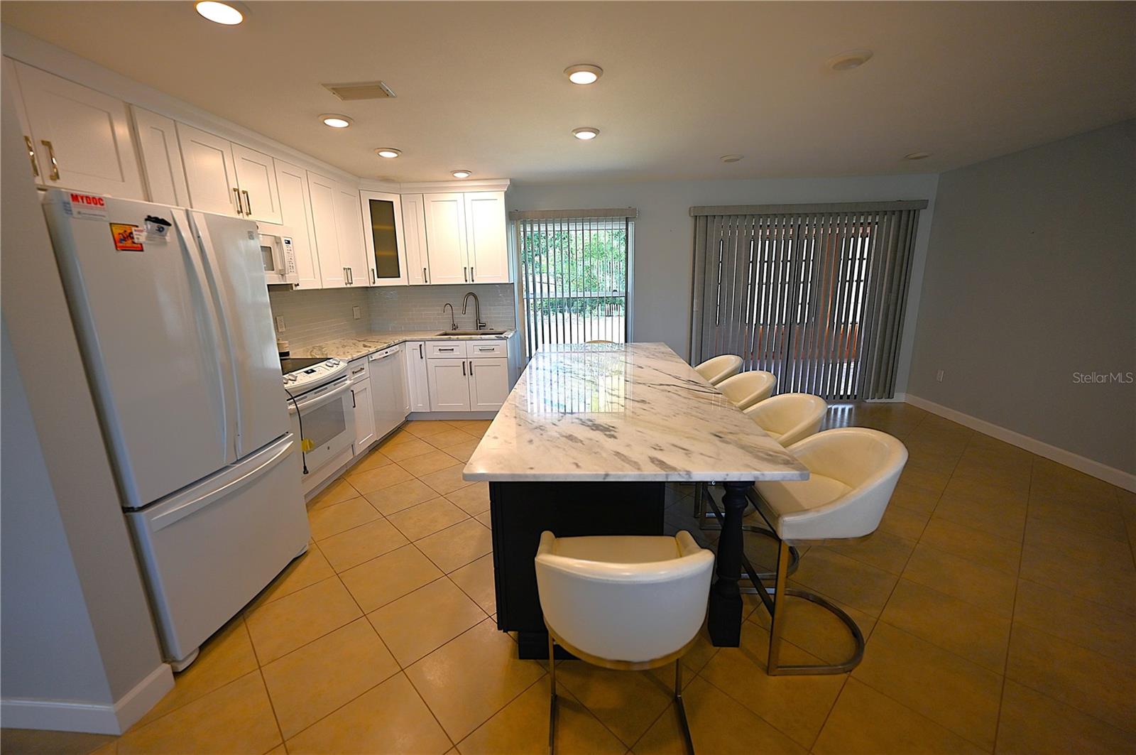 Image 14 of 37 For 12133 Madrid Avenue