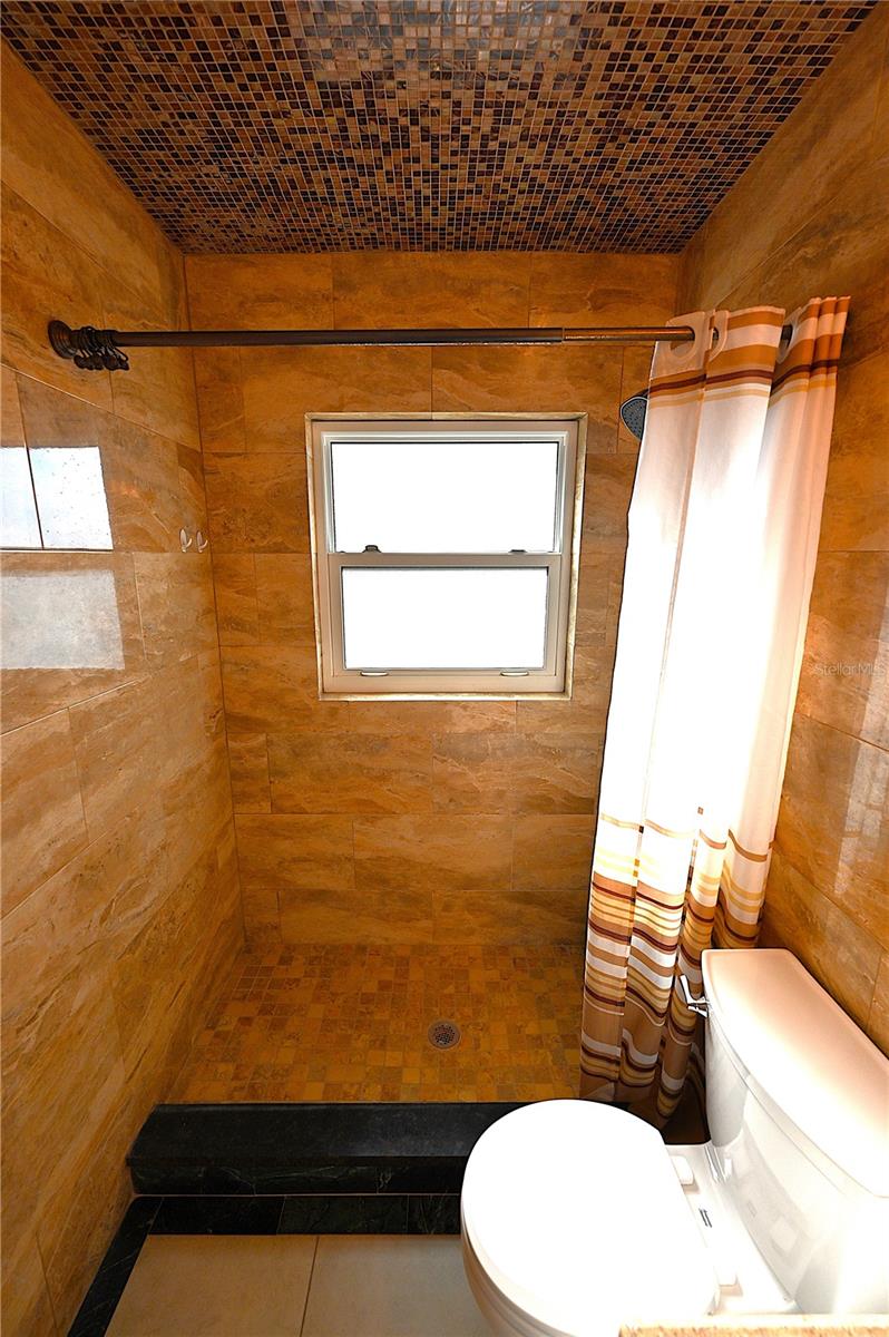 Image 27 of 37 For 12133 Madrid Avenue