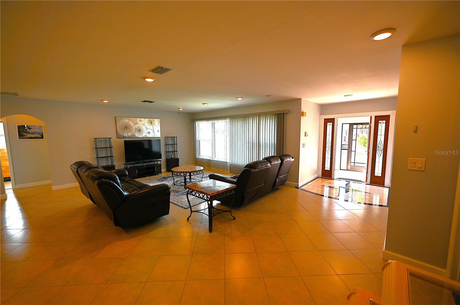 Image 9 of 37 For 12133 Madrid Avenue