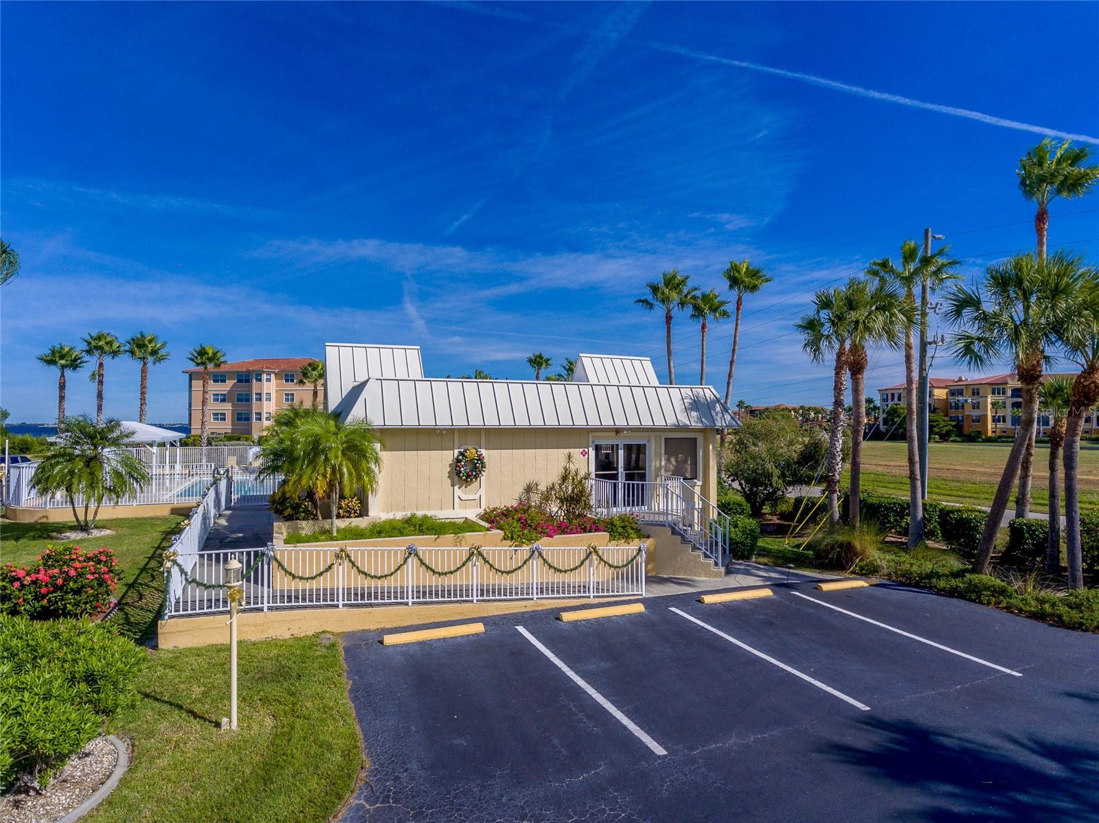 Image 49 of 56 For 101 Marion Court 222