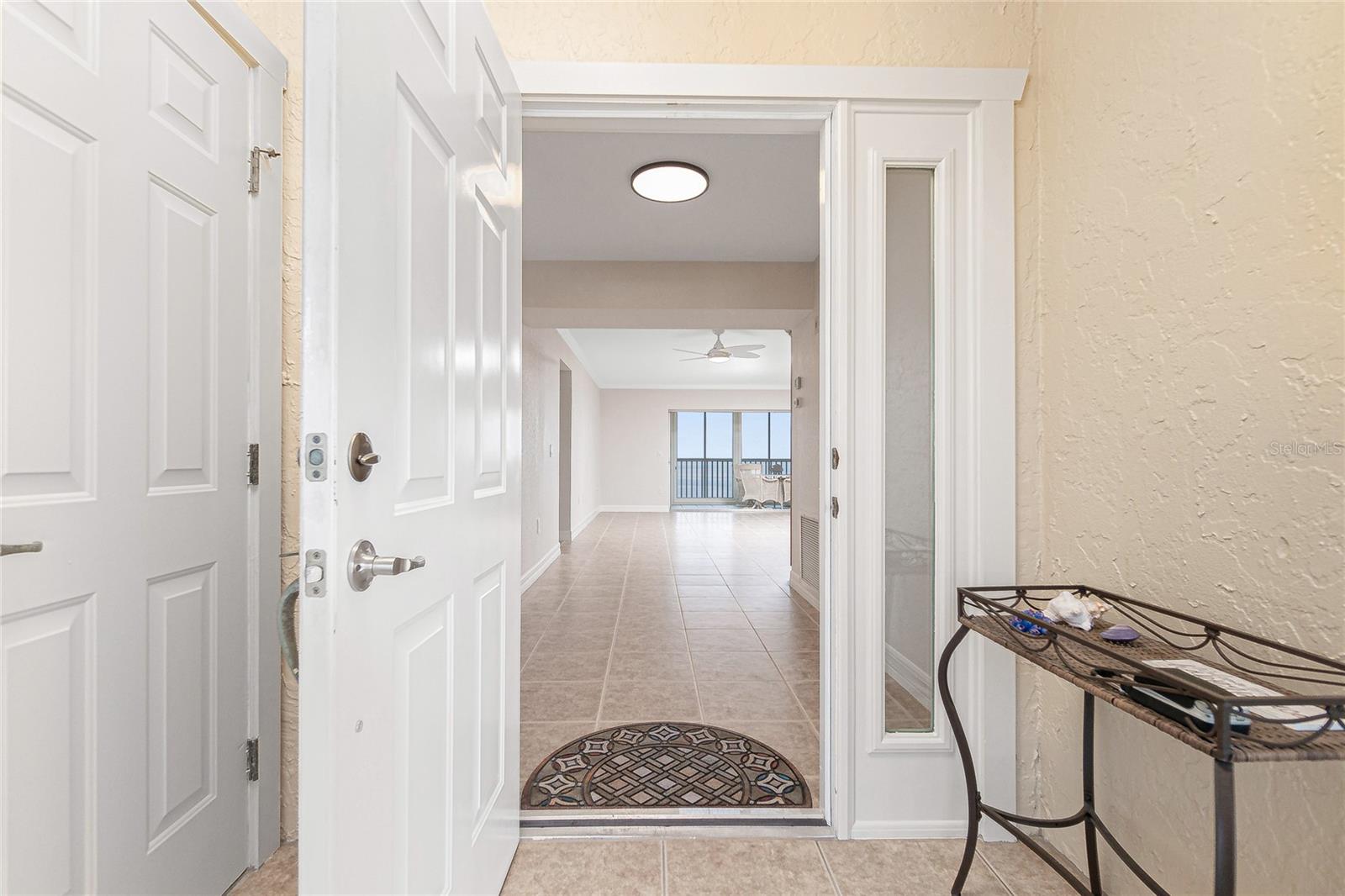 Image 7 of 56 For 101 Marion Court 222