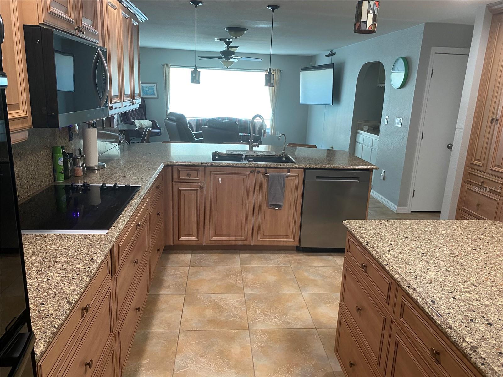 Image 10 of 48 For 2297 Harbour Drive