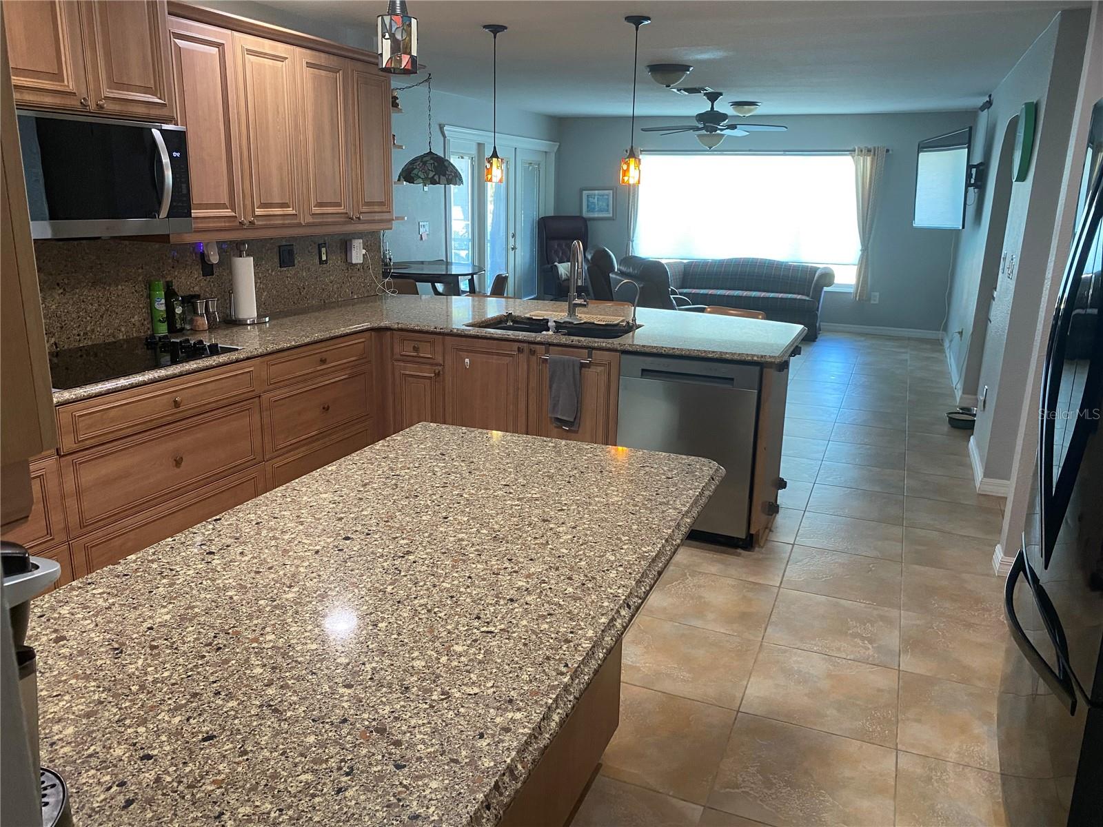 Image 11 of 48 For 2297 Harbour Drive