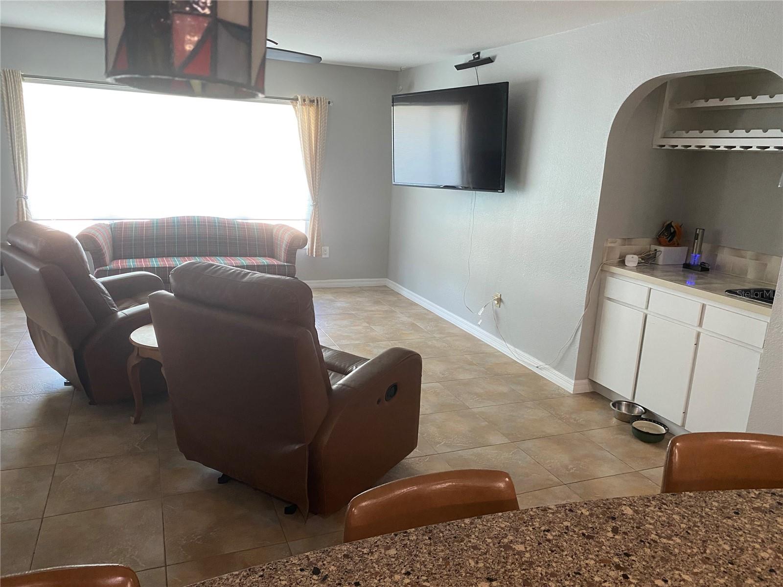 Image 13 of 48 For 2297 Harbour Drive