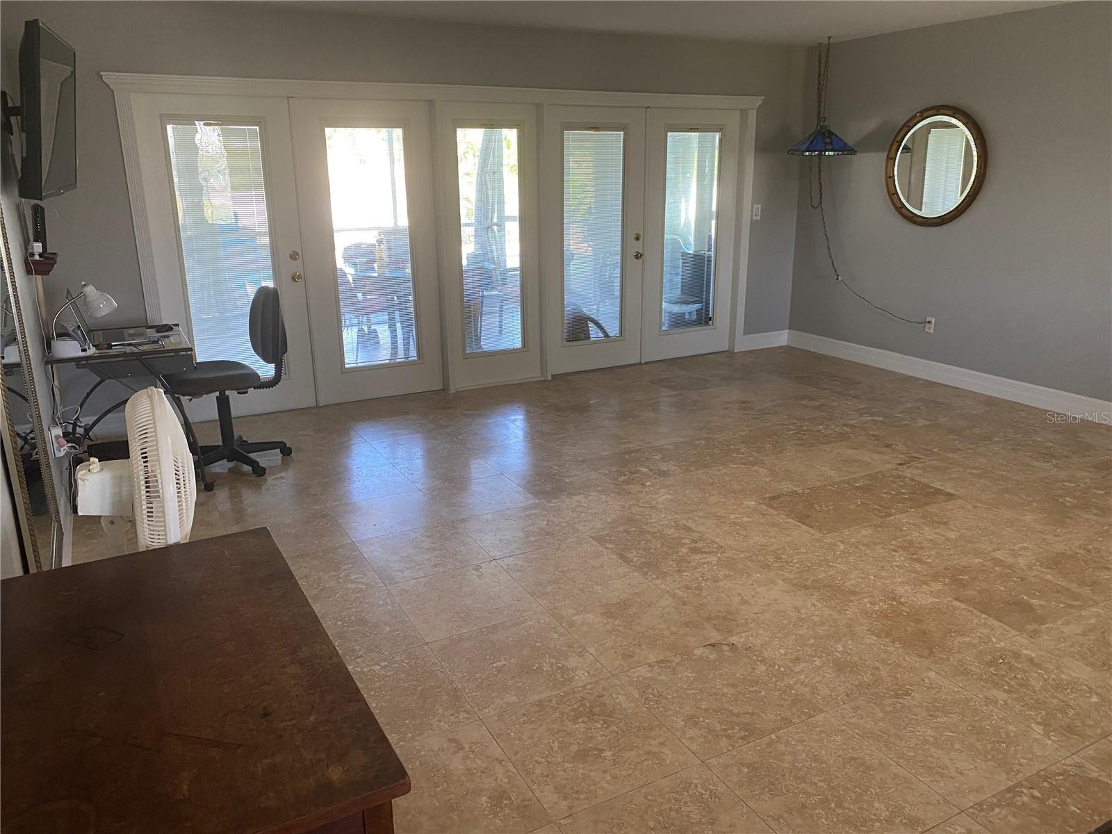 Image 14 of 48 For 2297 Harbour Drive