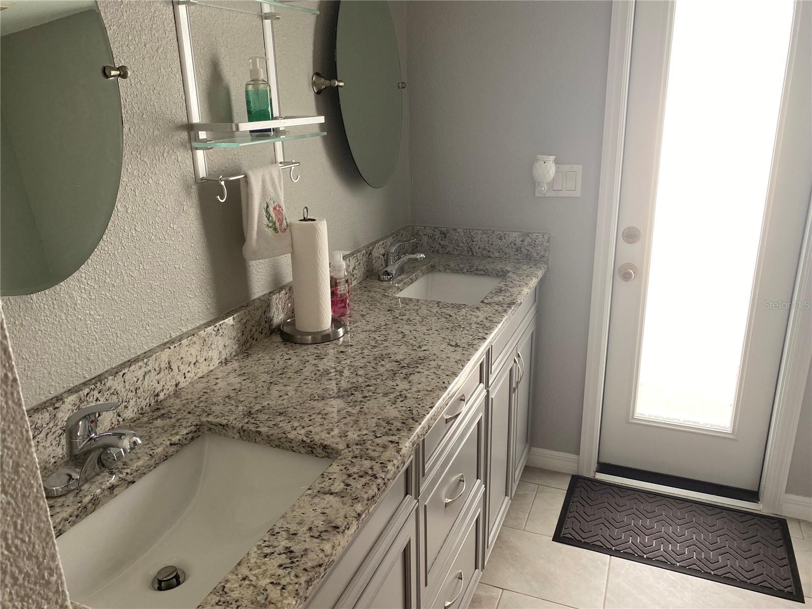 Image 34 of 48 For 2297 Harbour Drive