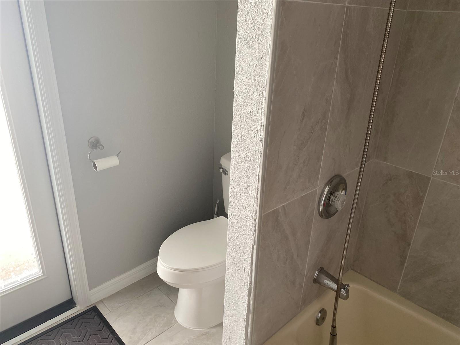 Image 35 of 48 For 2297 Harbour Drive