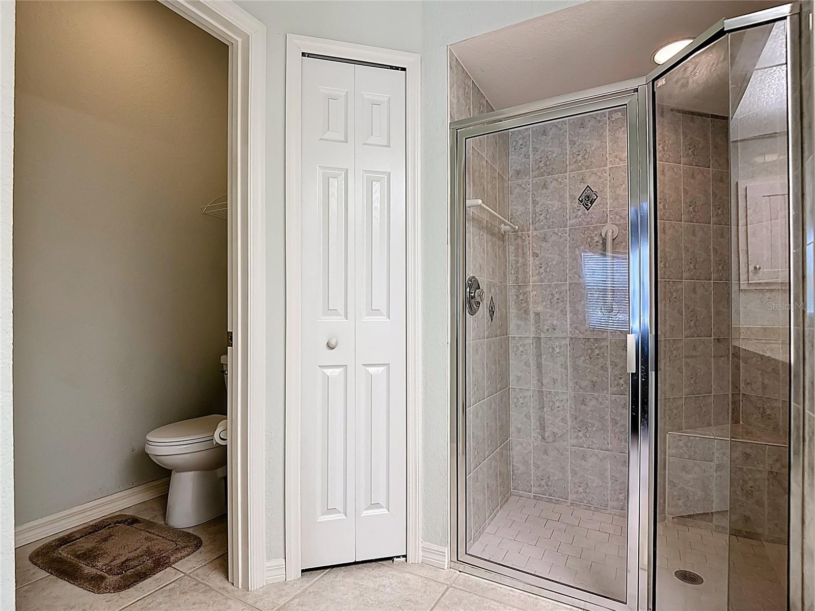 Image 46 of 75 For 13348 Pembroke Circle N