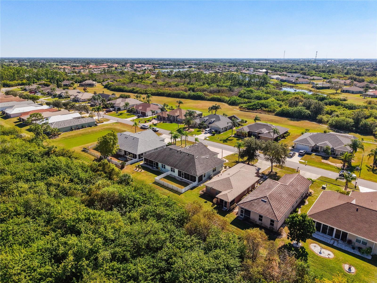 Image 65 of 75 For 13348 Pembroke Circle N