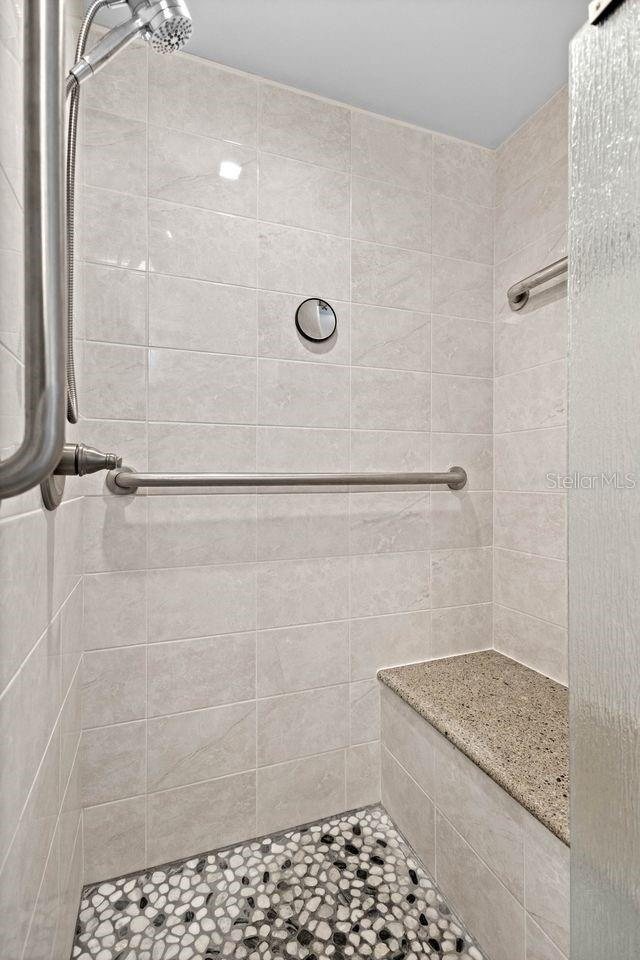 Image 10 of 28 For 10100 Burnt Store Road 48