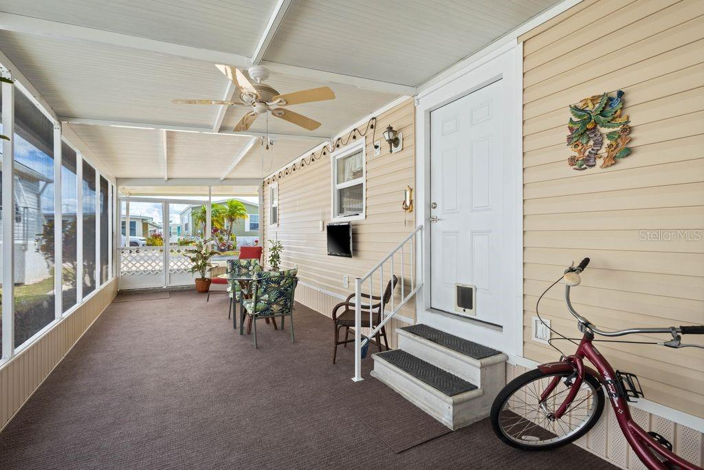 Image 19 of 28 For 10100 Burnt Store Road 48