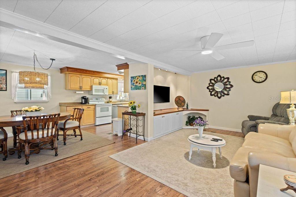 Image 2 of 28 For 10100 Burnt Store Road 48