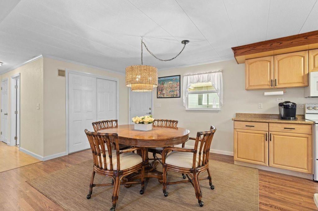 Image 4 of 28 For 10100 Burnt Store Road 48