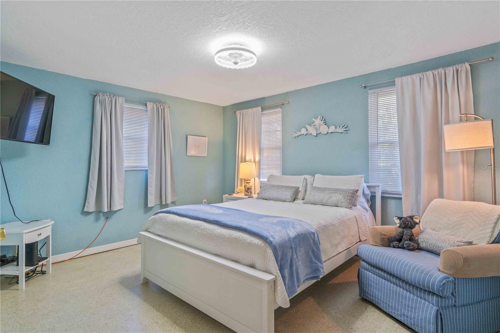 Image 39 of 71 For 333 Hile Lane