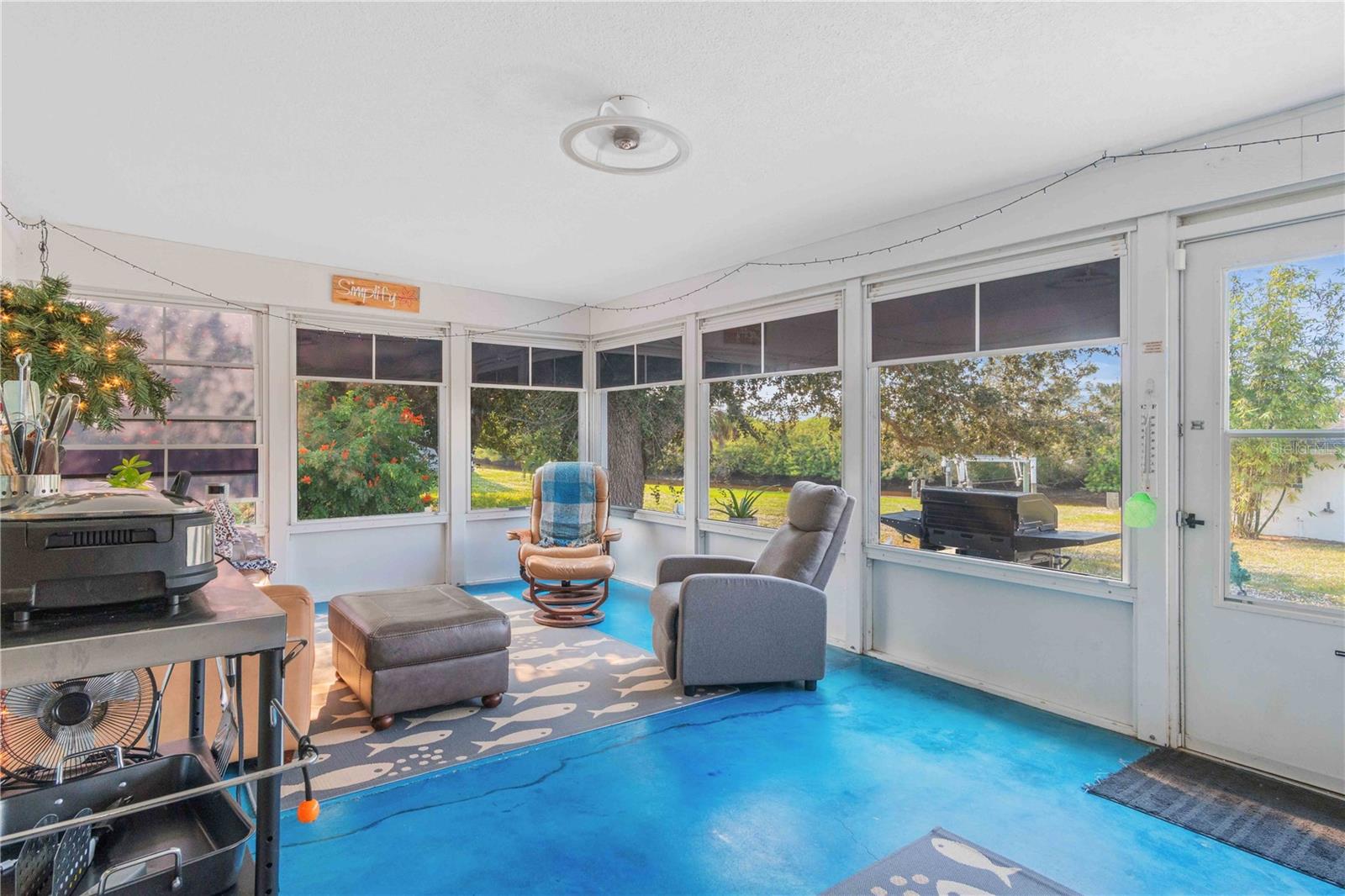 Image 43 of 71 For 333 Hile Lane