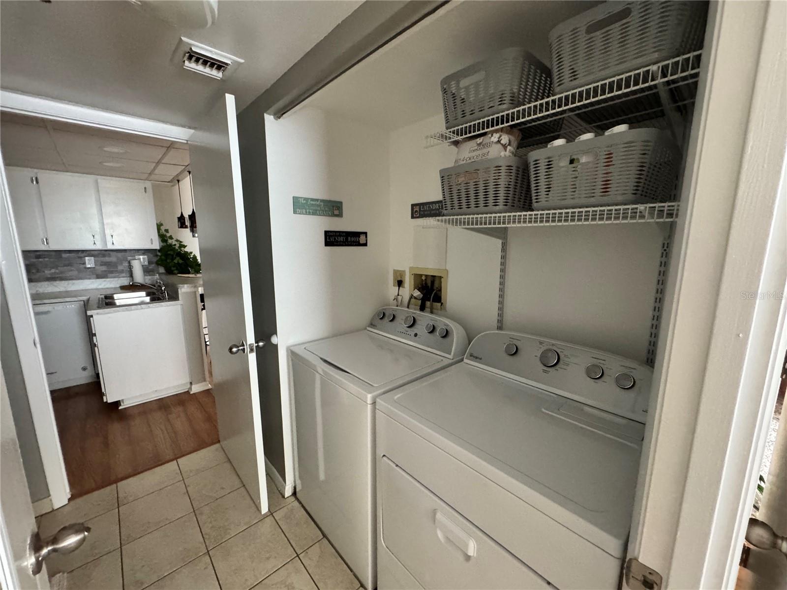 Image 27 of 46 For 3006 Caring Way 402