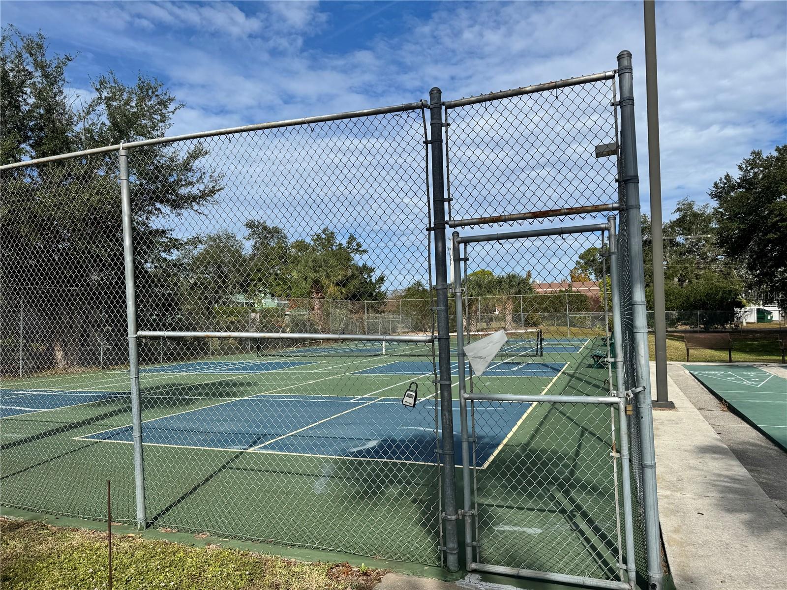 Image 45 of 46 For 3006 Caring Way 402