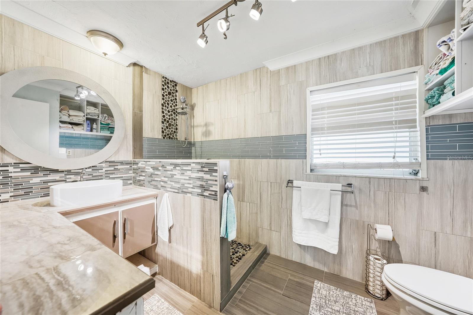 Image 18 of 29 For 2930 Acline Road