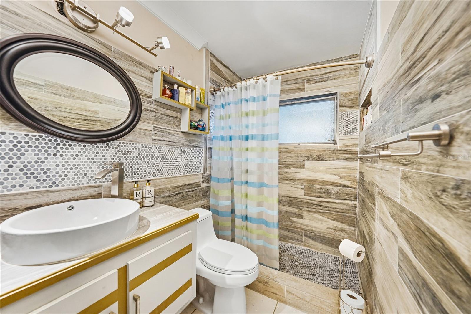 Image 21 of 29 For 2930 Acline Road