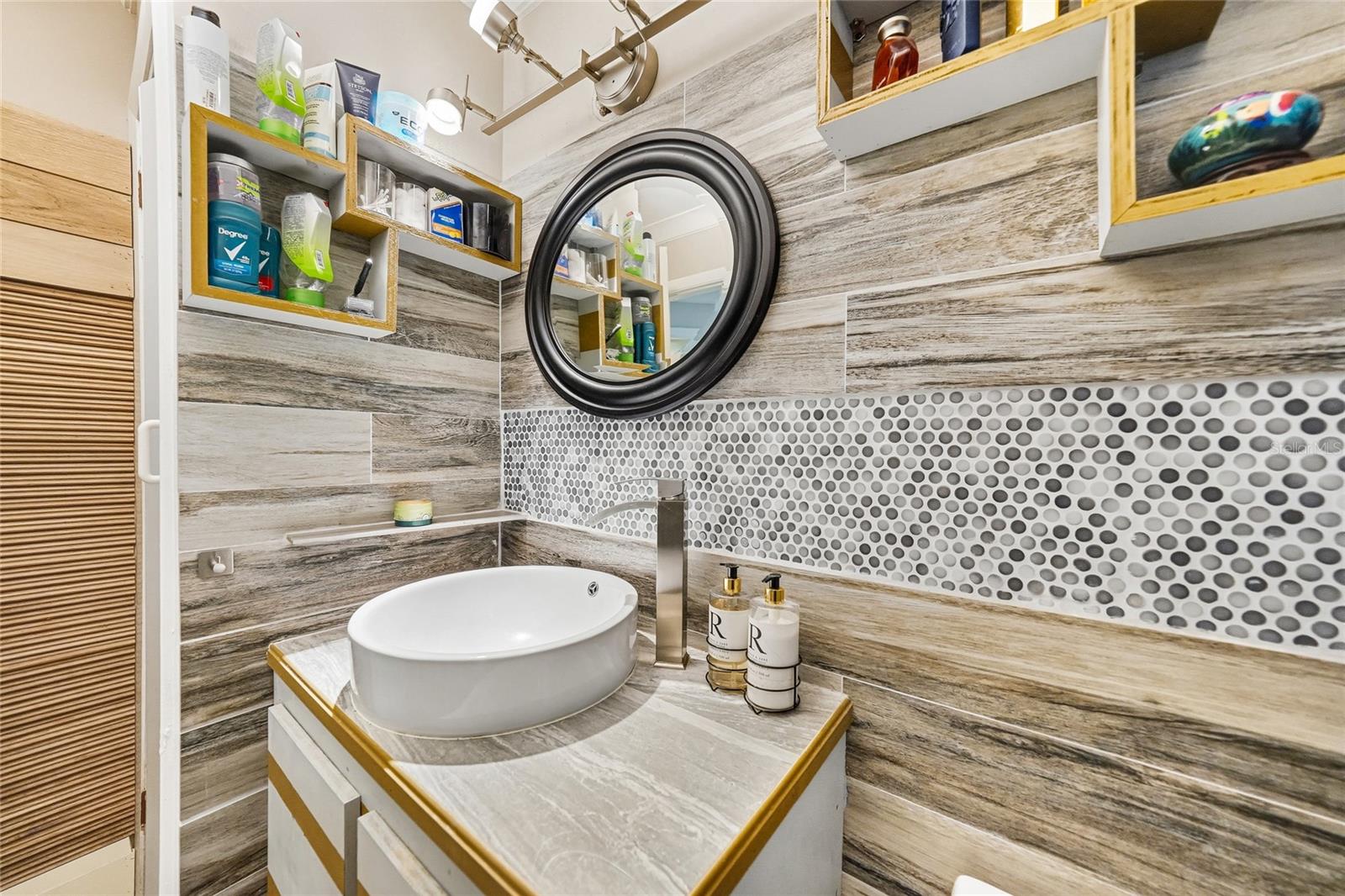 Image 22 of 29 For 2930 Acline Road