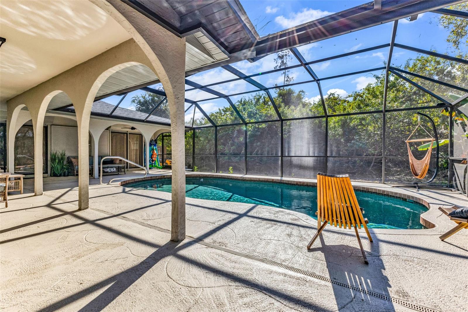 Image 11 of 76 For 1199 Beacon Drive